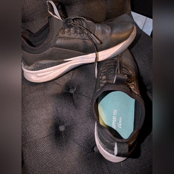 clove Shoes - Clove tennis shoes
